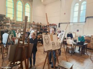 Photo d'atelier de dessin et peinture à l'Atelier du Thabor